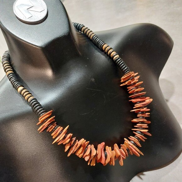 Women's Multi-Colors Shapes Wood Slats/Beads Statement Necklace - NWOT - Picture 3 of 10